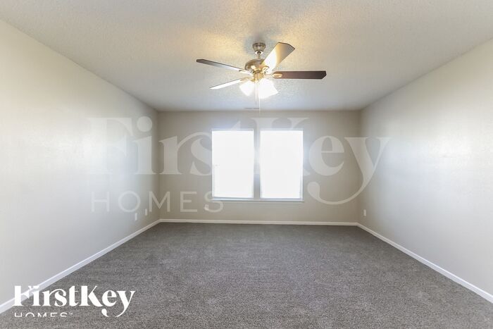 Building Photo - 12444 Croquet Way