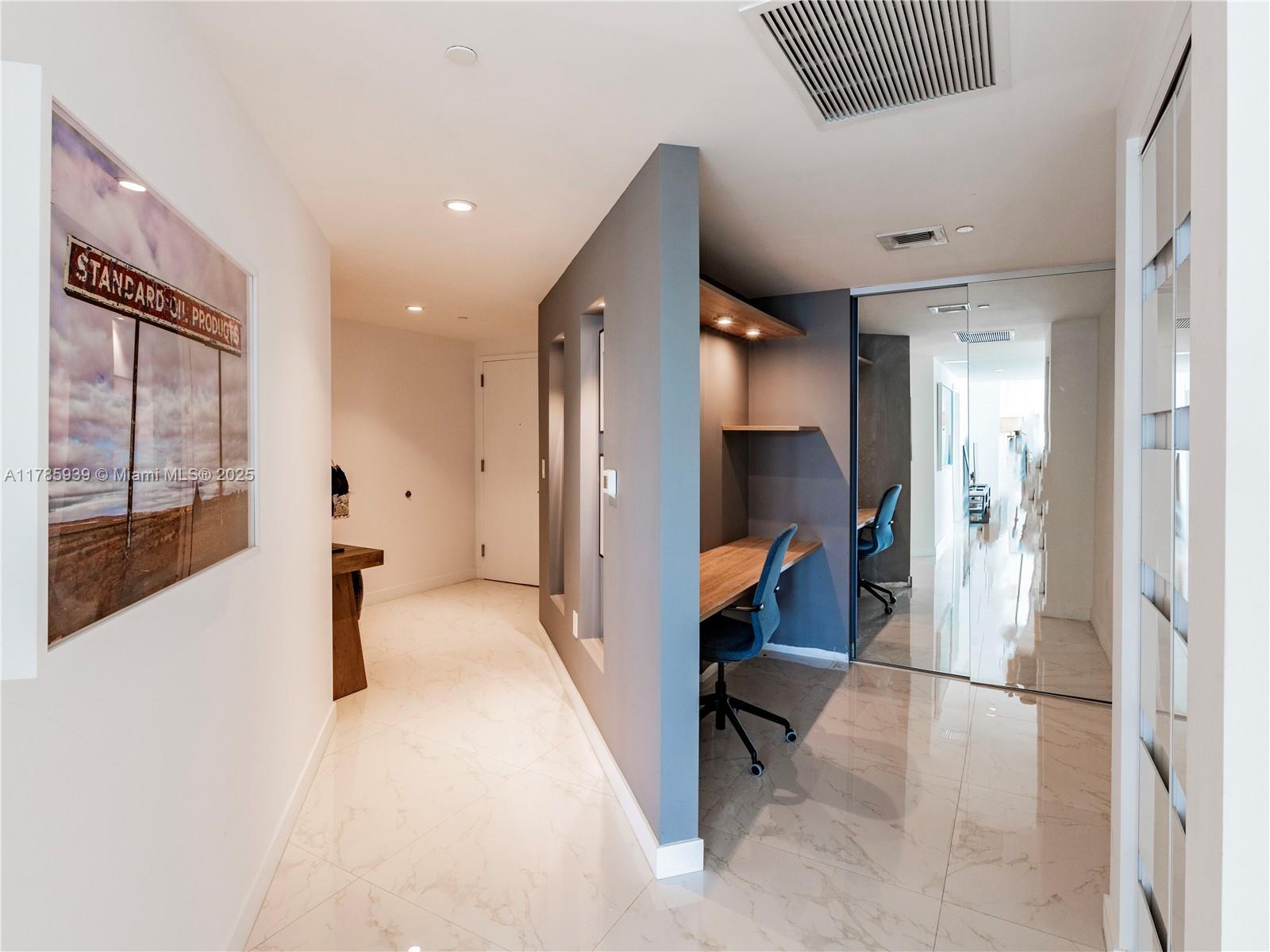 Building Photo - 1300 S Miami Ave