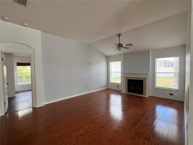 Building Photo - 12835 Standbridge Dr