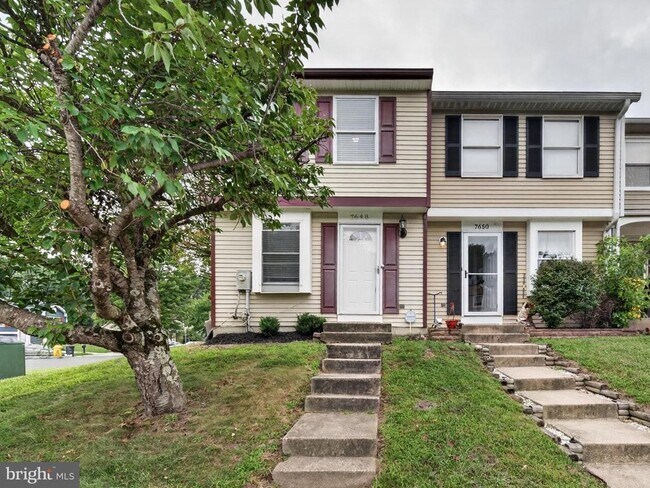 Building Photo - 7648 Fairbanks Ct