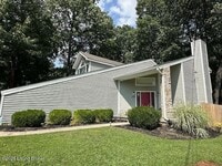 Building Photo - 1807 Oriole Dr