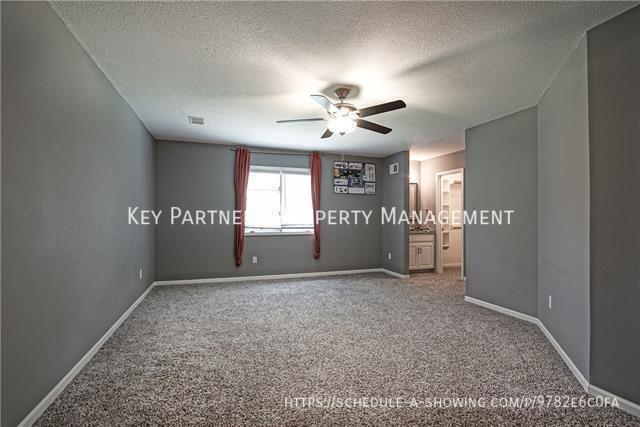 Building Photo - 12403 W 126th St