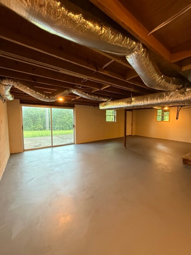 Building Photo - 233 Ranchwood Trail