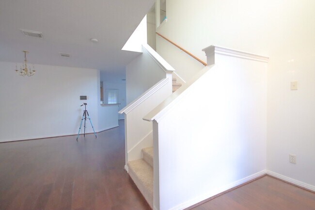 Building Photo - 6738 Carly Park Way