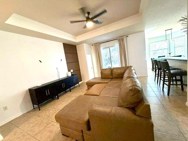 Building Photo - 32914 Hillman Ct