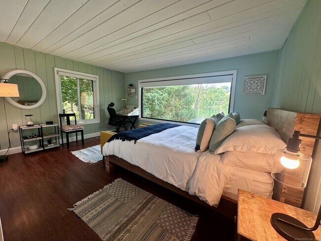 Building Photo - 18 Candlewood Springs Road