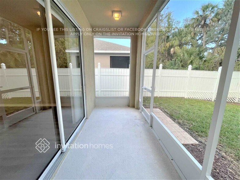 Building Photo - 6016 36th Ct E