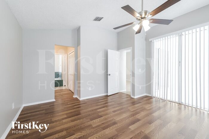 Building Photo - 2639 Chatham Cir