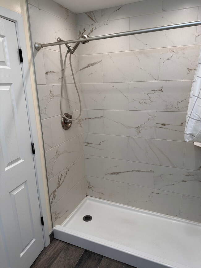 Building Photo - 2405 SW 106th St