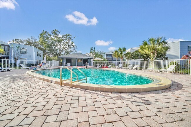 Building Photo - 3966 Atrium Dr