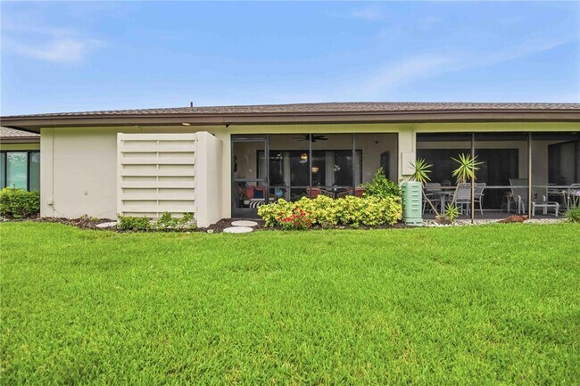 Building Photo - 3689 Glen Eagle Dr
