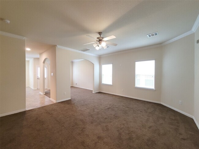 Building Photo - 5209 Dauntless Dr