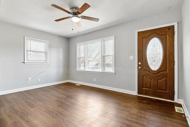 Building Photo - 4206 Laura Ave