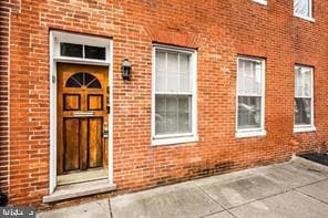 Building Photo - 824 S Bond St