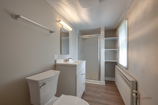Building Photo - 47 Prairie Ave