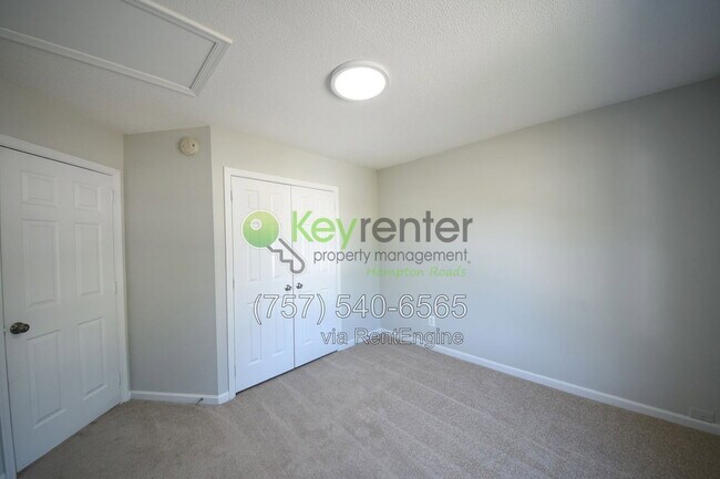 Building Photo - 102 Pelican Cove