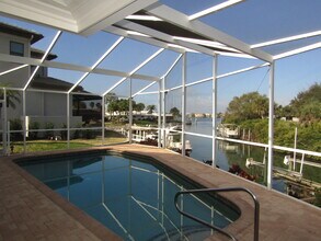 Building Photo - 468 Bellini Cir