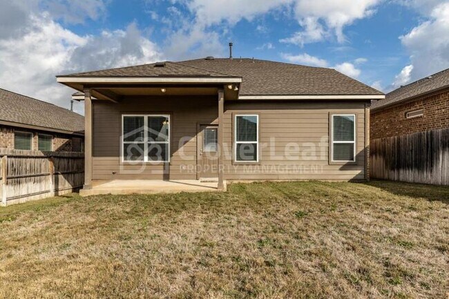 Building Photo - 6038 Akin Cir