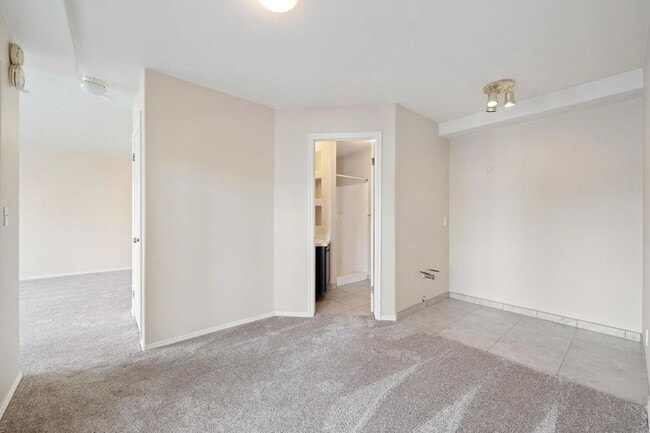 Building Photo - 4 Bedroom Retreat Overlooking Snow Canyon ...