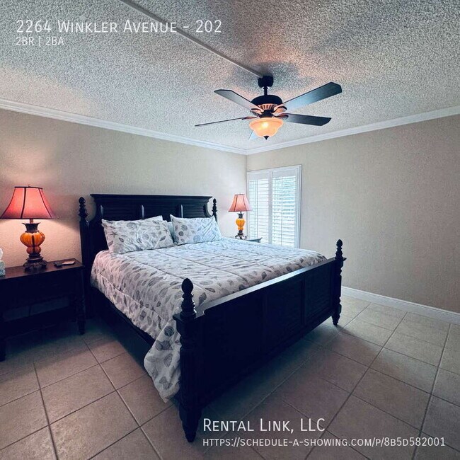 Building Photo - 2264 Winkler Ave