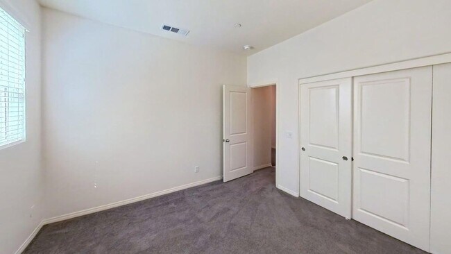 Building Photo - 32202 Prairie Crossing Dr