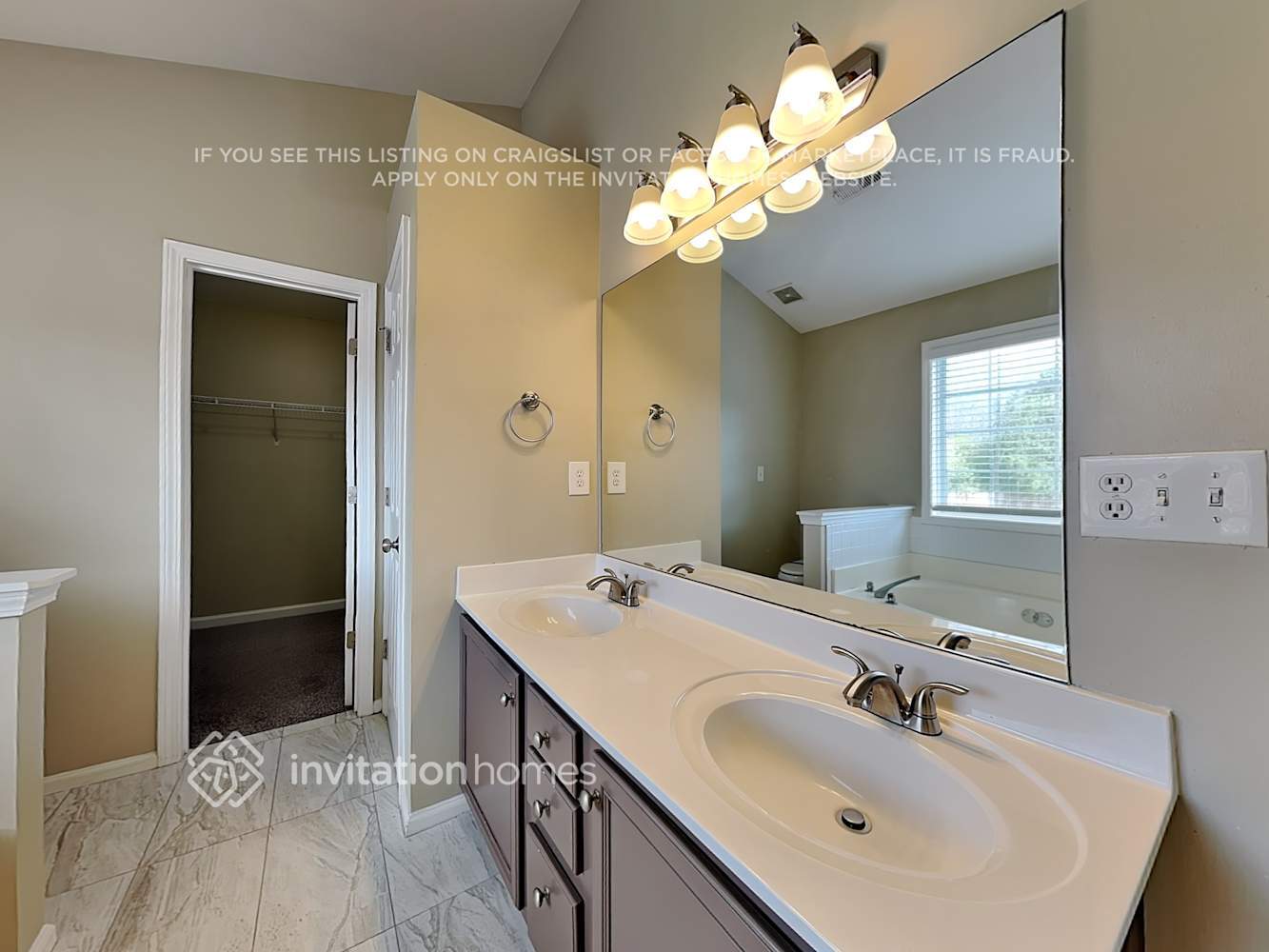 Building Photo - 3935 Brushy Wood Dr