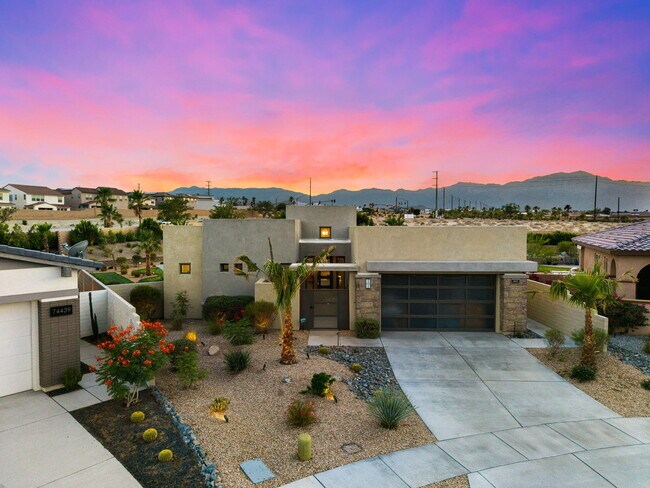 Building Photo - 74425 Zeppelin Dr