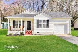 Building Photo - 1317 Cushing St