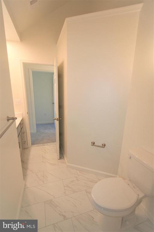 Building Photo - 14225 Jib St