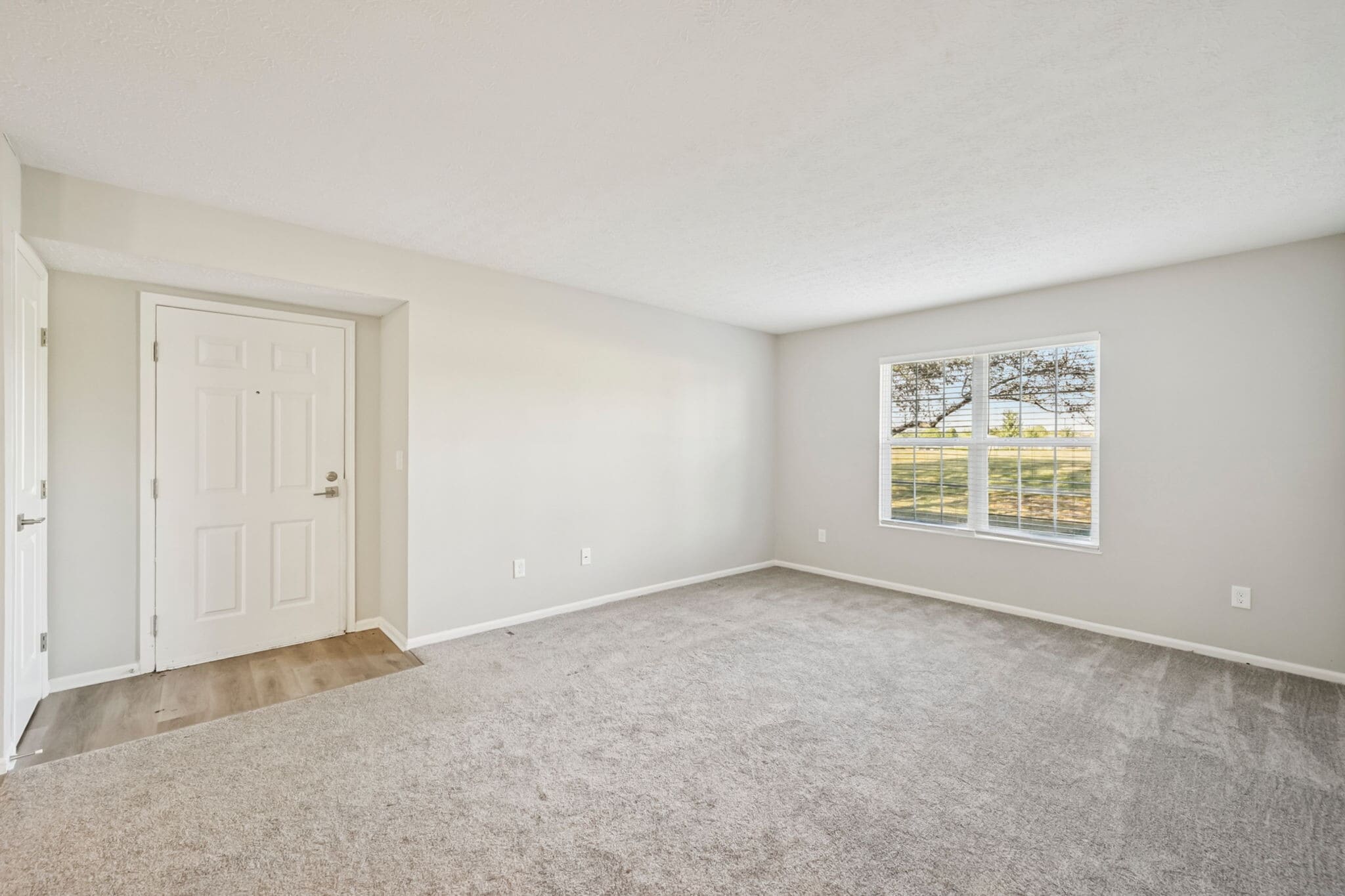 Building Photo - Greensview