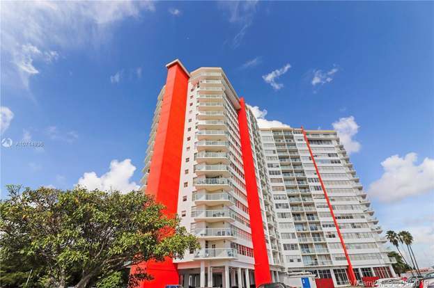 Primary Photo - 1351 NE Miami Gardens Dr