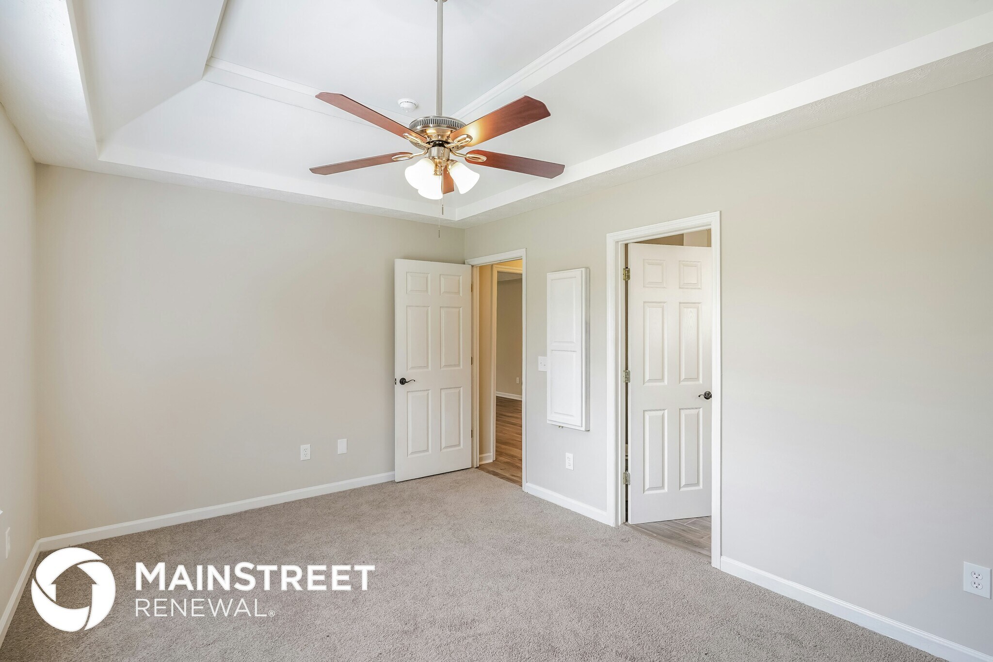 Building Photo - 204 Oxford Pl