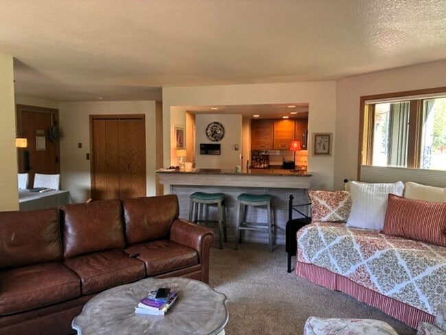 Building Photo - 1653 Oro Grande Dr