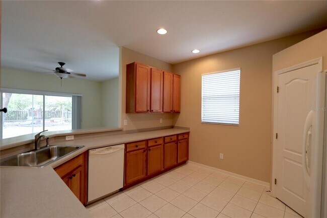 Building Photo - 4027 Langdrum Dr