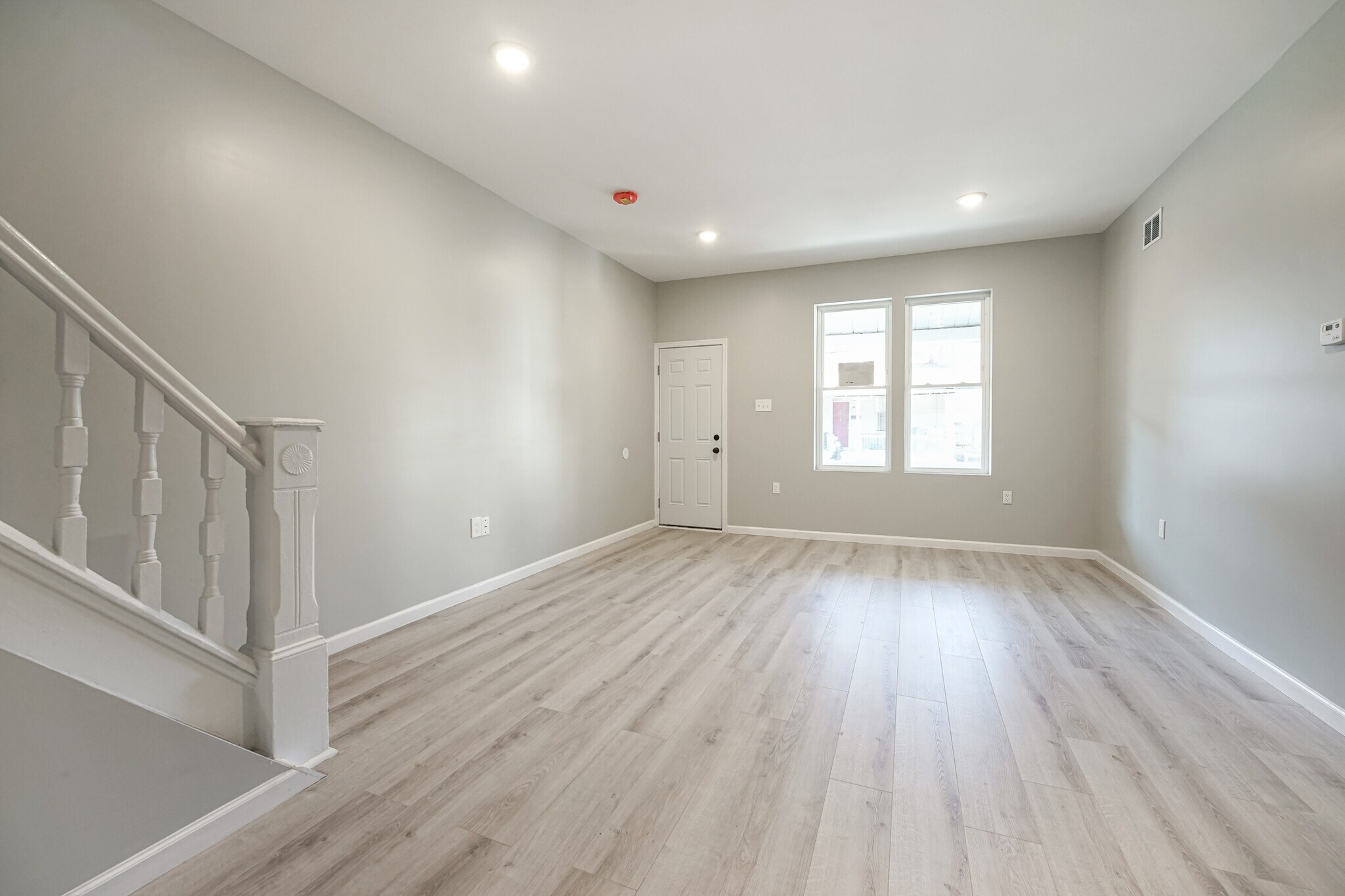 Building Photo - 1315 S 30th St