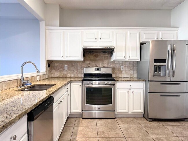 Building Photo - 3627 Gainesway Trace