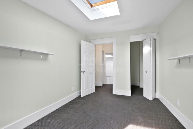 Building Photo - 1160 S Brook St