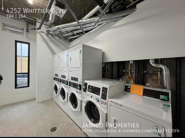 Building Photo - 4252 Whittier Blvd