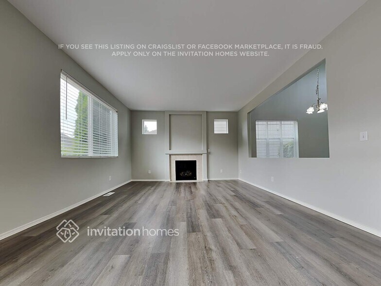 Building Photo - 8543 Fortman Dr NE