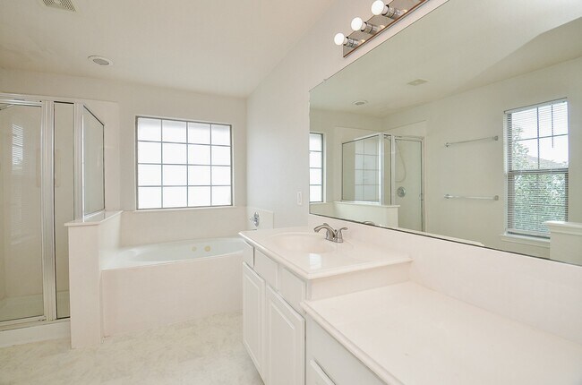 Building Photo - 21534 Tallow Grove Ln