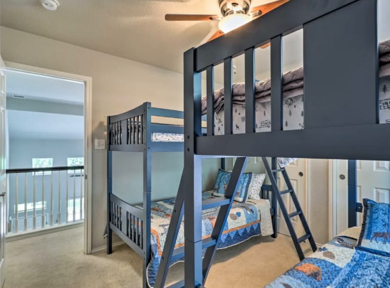 Building Photo - 20986 Waterside Dr