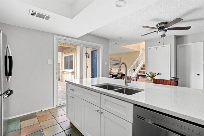 Building Photo - 8340 Fathom Cir