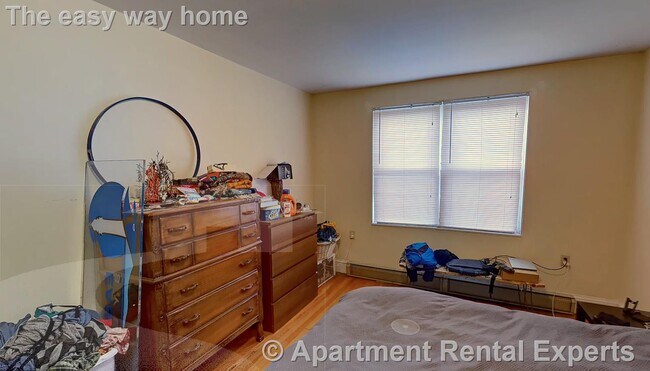 Building Photo - 402 Highland Ave