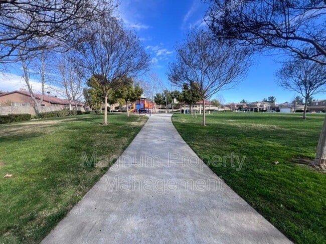 Building Photo - 31651 McCartney Dr