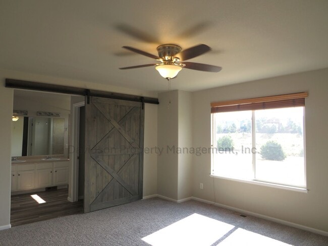 Building Photo - Gorgeous 3 Bedroom House in Eastern Colorado Springs