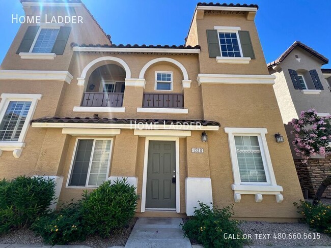 Primary Photo - 1318 S Owl Dr