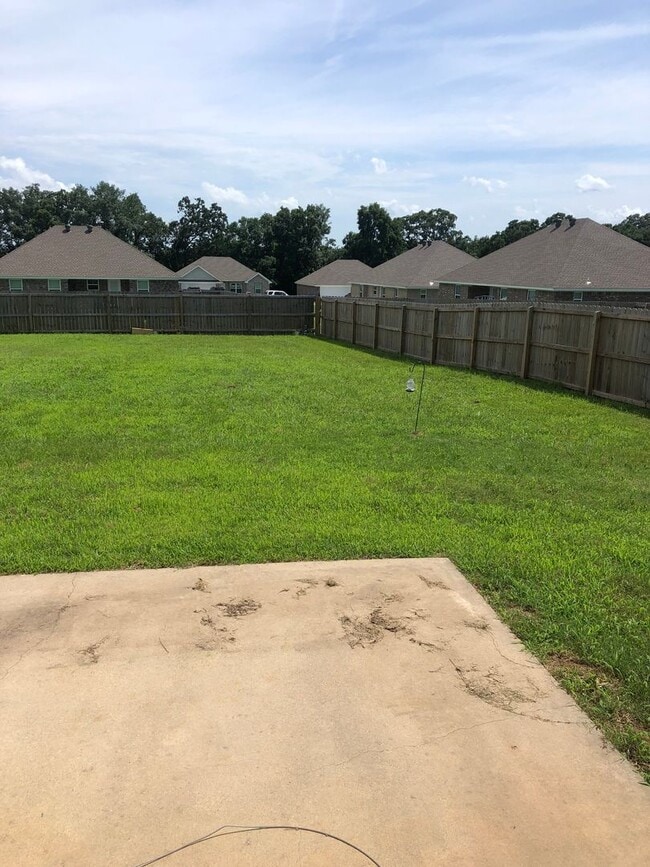 Building Photo - 1905 Rehoboth Cir