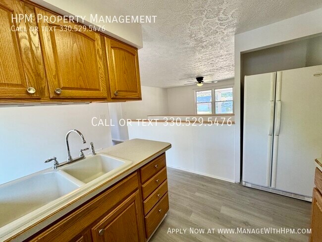 Building Photo - 4648 13th St NW