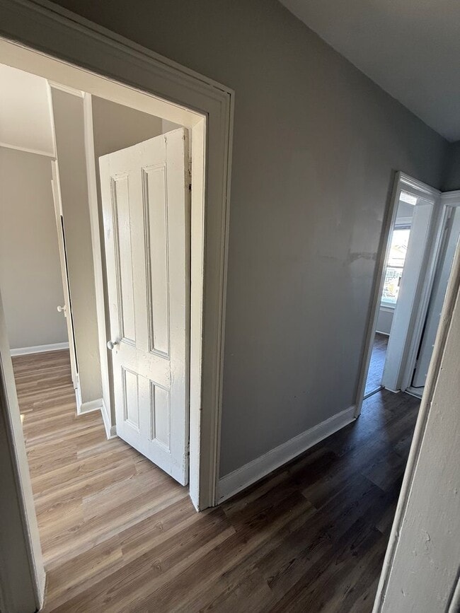 Building Photo - 96-98 Wallace Street