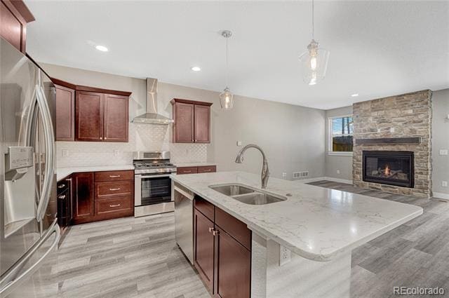 Building Photo - 923 N Raleigh St